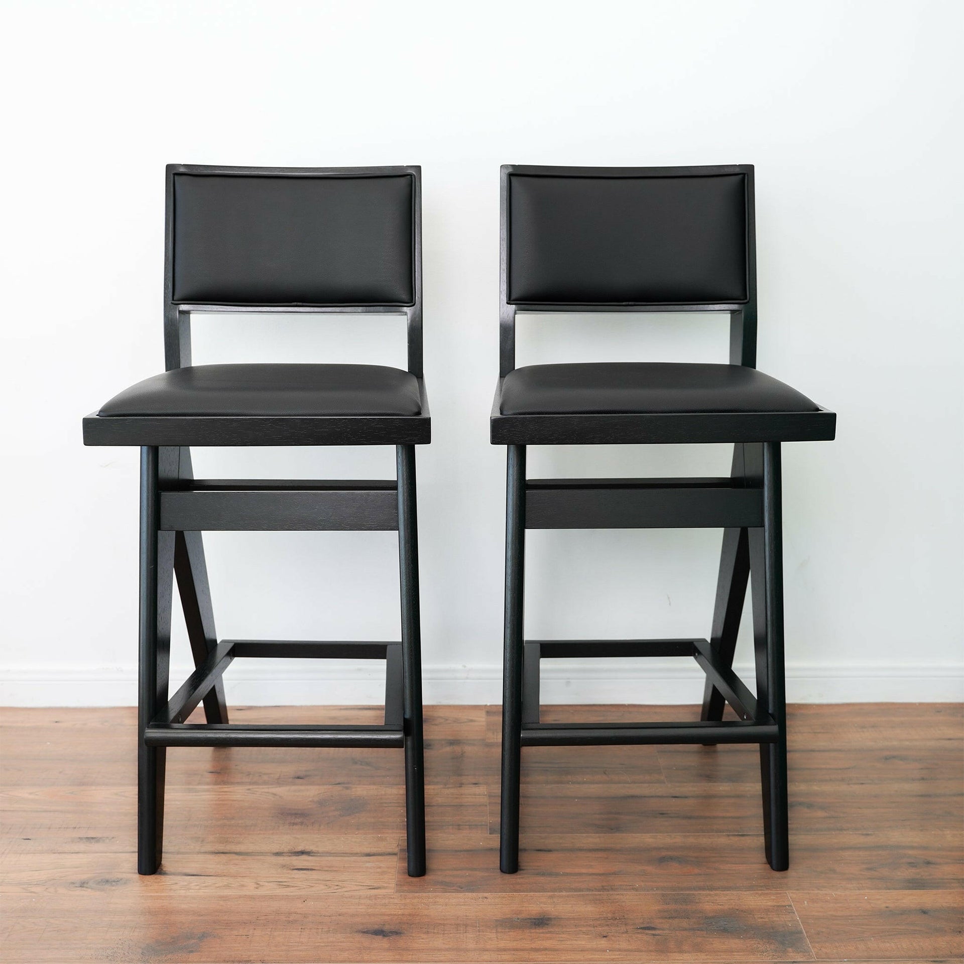 Keira Black PU Bar Stool (Set of 2).