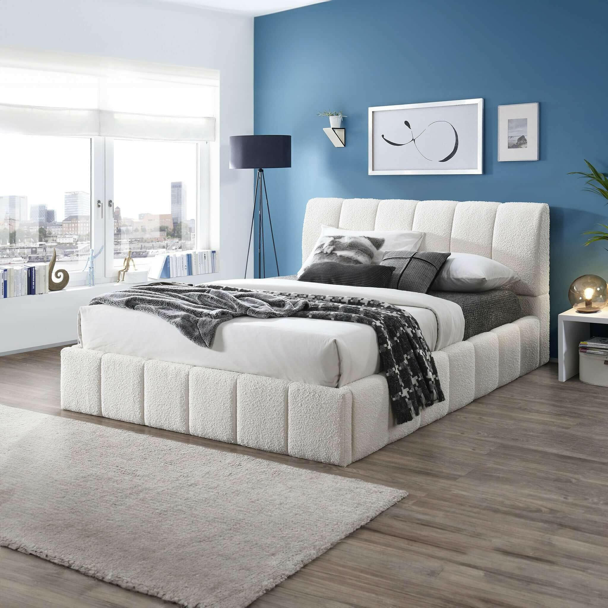 Hilar White Boucle Queen Platform Bed.