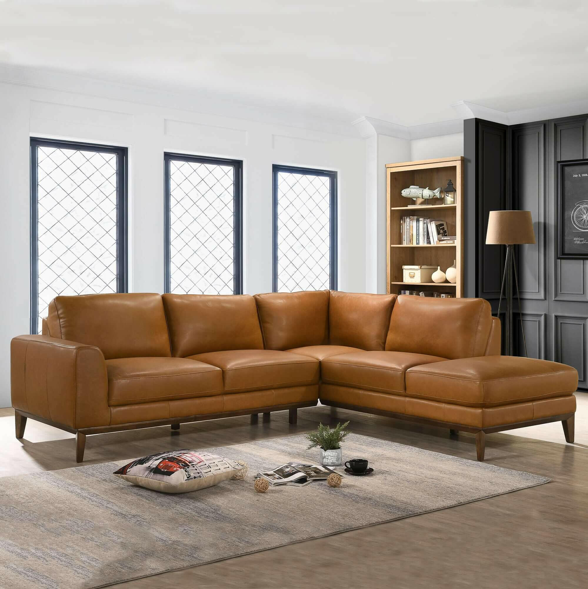 London Leather Sectional Sofa (Right Facing).